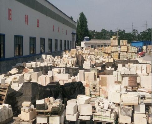 13% περιεκτικότητα σε SiO2 Ζιρκόνιο Αλουμίνιο τούβλα για τη βιομηχανία γυαλιού Κούφος Ακτινοβόλα τούβλα Αζ
