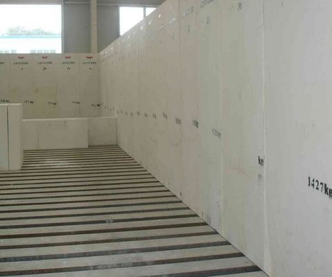 1800C Ανθεκτικό σε υψηλές θερμοκρασίες Αζ έλιωτο λευκό τούβλο κορούνδου με μικρή περιεκτικότητα σε MgO