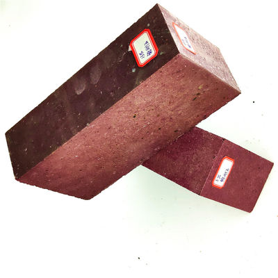 Δυσσωρευτότητα Al2O3cr2o3 Chrome Corundum Bricks for Copper Smelting BULK Density 3,35g/cm3