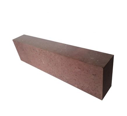 Προσαρμοσμένο μέγεθος και σχήμα Chrome Corundum Slide Runner Brick για βιομηχανικό φούρνο Cr2O3